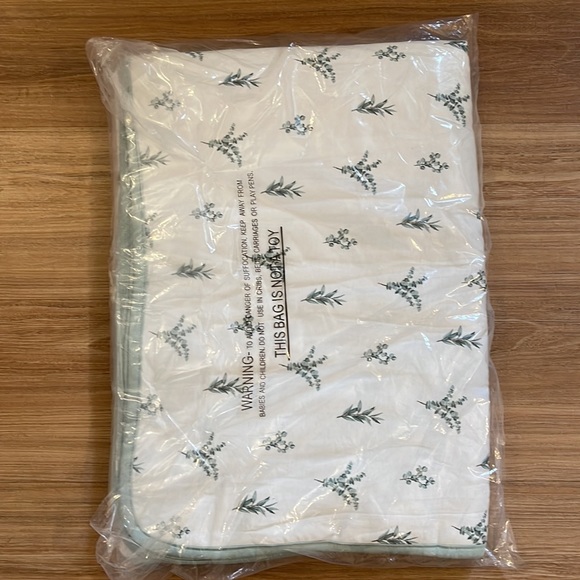 Kyte baby toddler blanket Eucalyptus - Picture 2 of 2